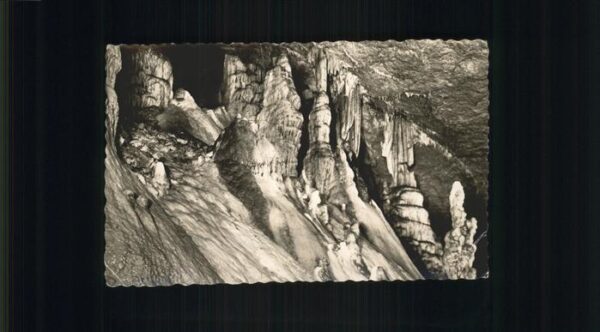 Hoehlen Caves Grottes Grottes de Reclere Stalagmites