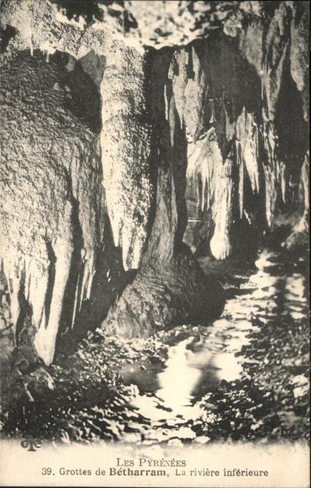 Hoehlen Caves Grottes Betharram Pyrenees