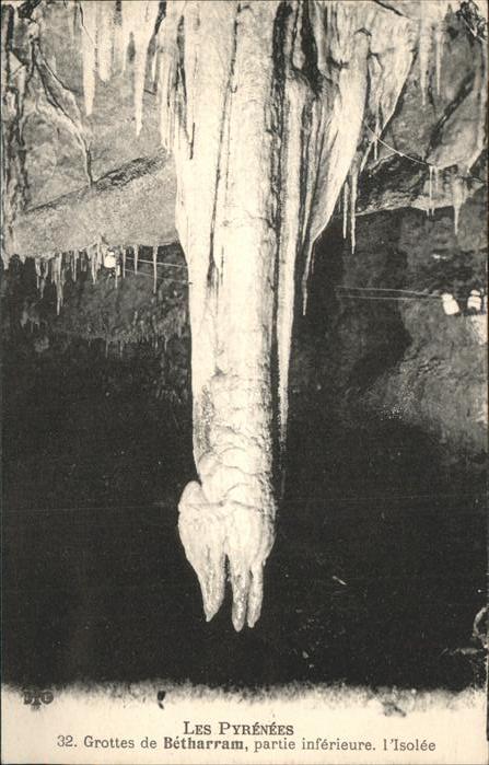 Hoehlen Caves Grottes Betharram Pyrenees Isolee