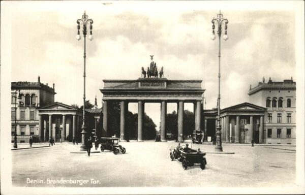 Brandenburgertor Berlin Oldtimers