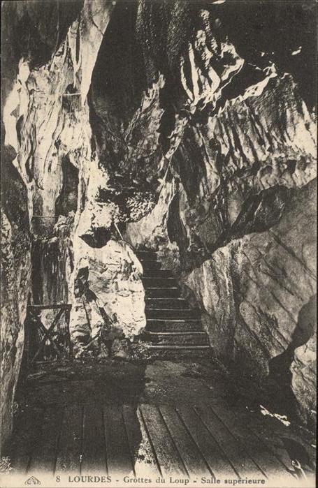 Hoehlen Caves Grottes Lourdes Grottes du Loup