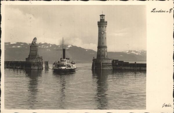 Leuchtturm Lighthouse Dampfer Lindau-Bodensee