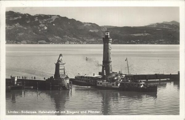 Dampfer Binnenschifffahrt Leuchtturm Lindau-Bodensee Hafeneinfahr