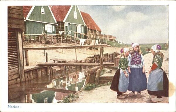 Marken Trachtnmädchen