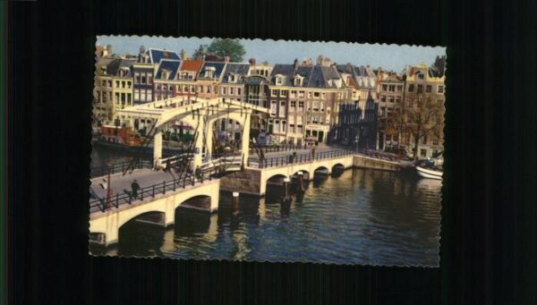 Amsterdam Niederlande Amstel met mager brug