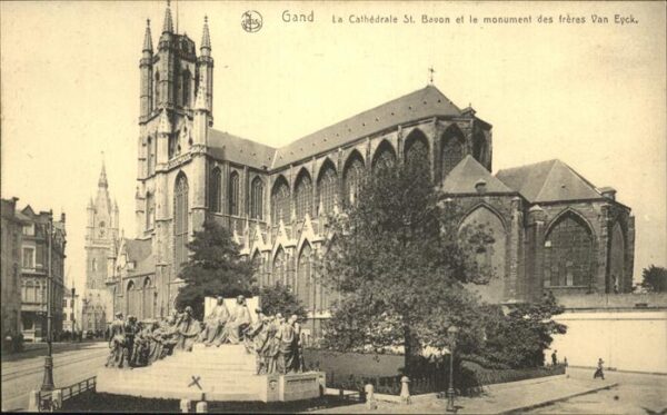 Gand Belgien La Cathedrale St.Bavon et le Monument d