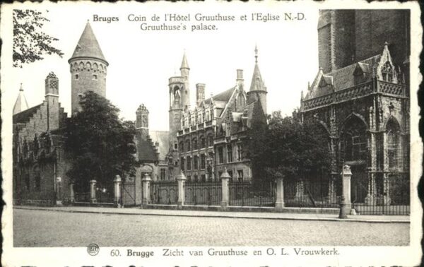 Bruges BRUGGE Belgie Coin de L_Hotel Gruuthuse et L_Eglise