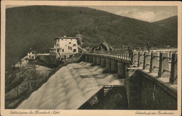 Gemuend Eifel Urfttalsperre Sperrmauer Seehof Hotel R