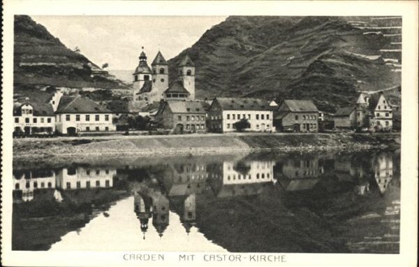 Karden Panorama am Fluss mit Castor-Kirche