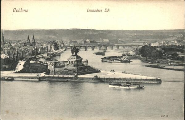 Koblenz Rhein Deutsches Eck Schiffe Rhein Denkmal