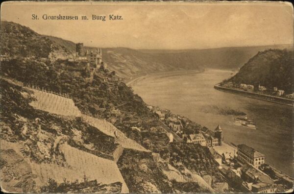 St Goarshausen Rheinpanorama mit Burg Katz