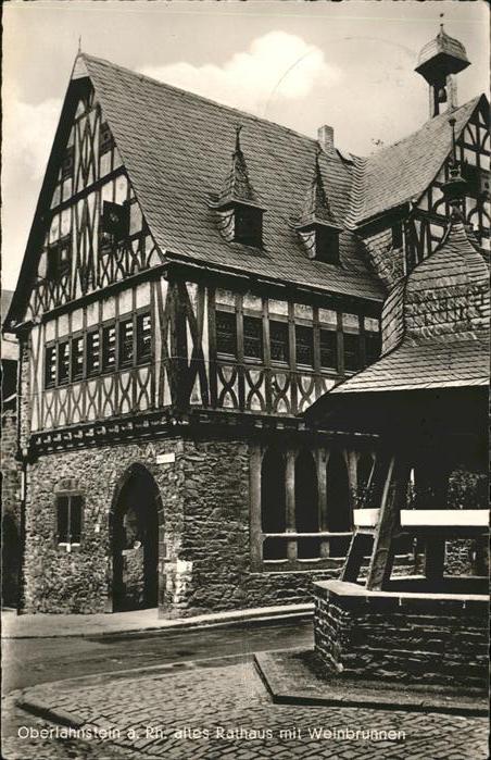 Oberlahnstein Altes Rathaus Weinbrunnen