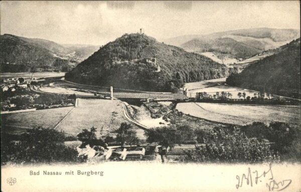 Nassau Lahn Panorama mit Burgberg