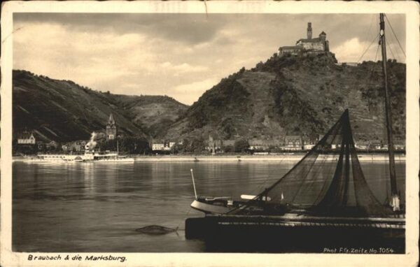 Braubach Rhein Rheinpanorama mit Marksburg