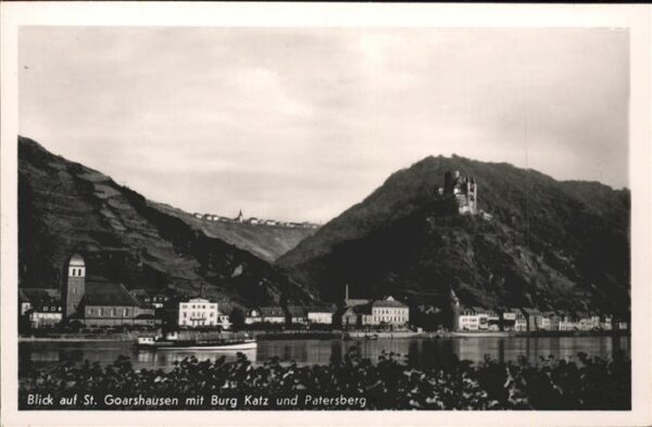 St Goarshausen Rheinpanorama mit Burg Katz und Patersb
