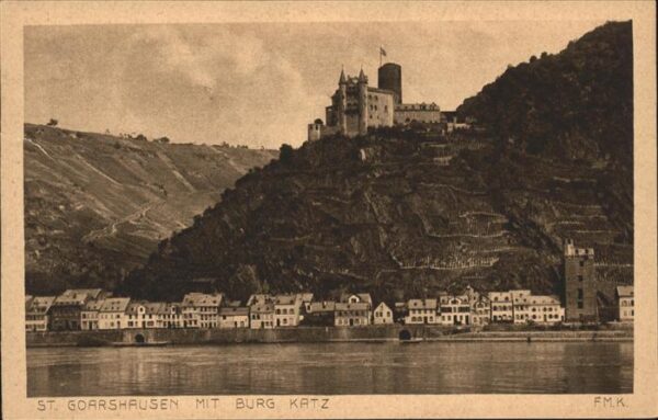 St Goarshausen Rheinpanorama mit Burg Katz