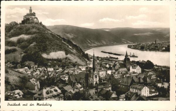 Braubach Rhein Rheinpanorama mit Marksburg