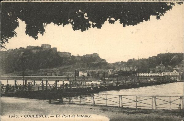 Koblenz Rhein Rheinpanorama mit Schiffsbrücke