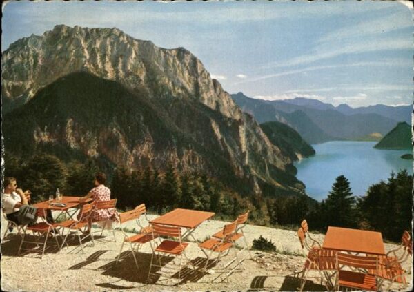 Gmunden Salzkammergut Grünbergwarte Terrasse Panorama Traunse