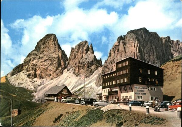 Canazei Rifugio Maria Flora al Passo di Sella c