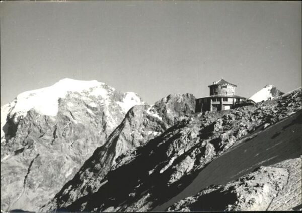 Stilfserjoch Passo dello Stelvio Rifugio Tibet