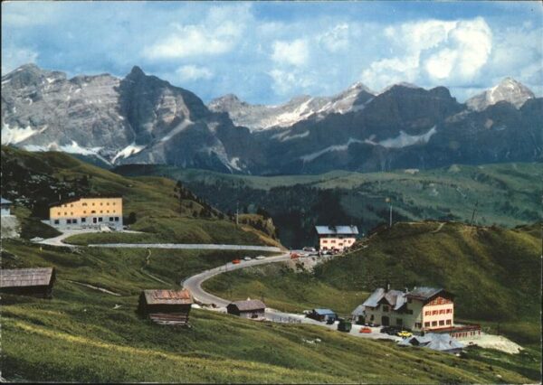 Dolomiti Grödnerpass