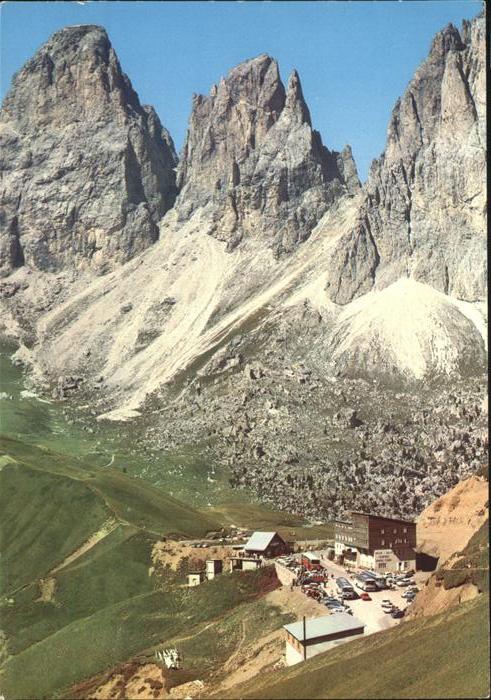 Dolomiten Passo Sella Sellajoch Hotel Maria Flora