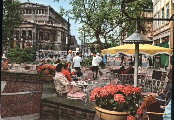 Frankfurt Main Cafe am Opernplatz
