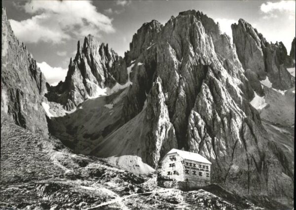 Sassolungo Langkofel Rifugio Vicenza Langkofelhütte