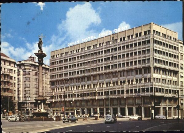 Milano Largo Augusto
