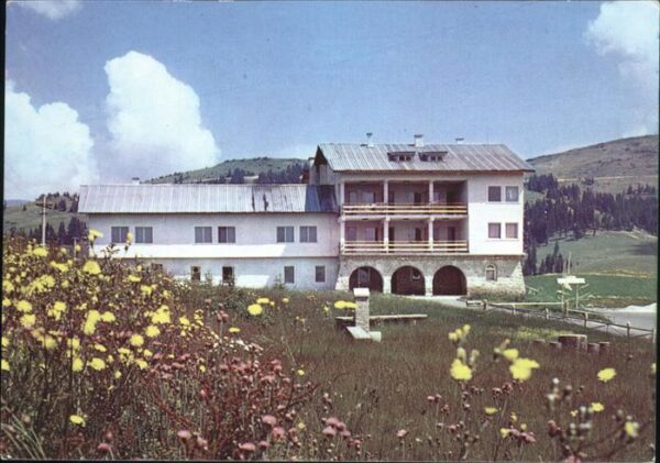 Russland Rilagebirge Bergütte Kurtowo