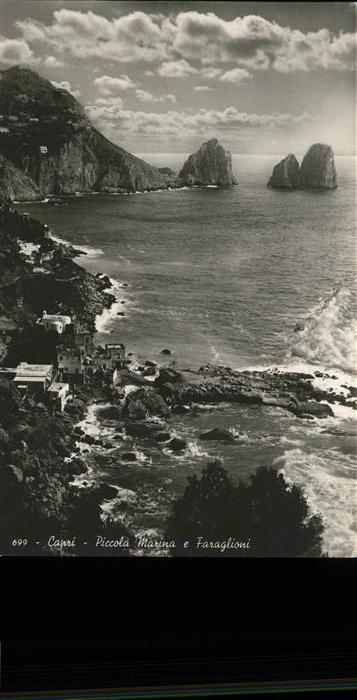 Capri Piccola Marina e Faraglioni