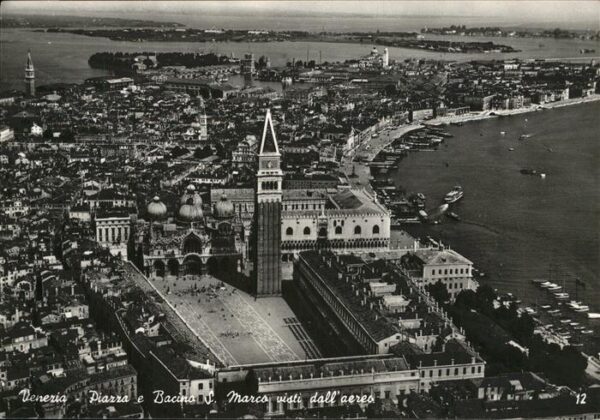 Venezia Venedig Piazza e Bacino San Marco vista aerea S