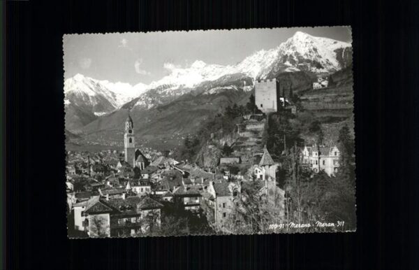 Merano Meran Teilansicht Kirche Burg