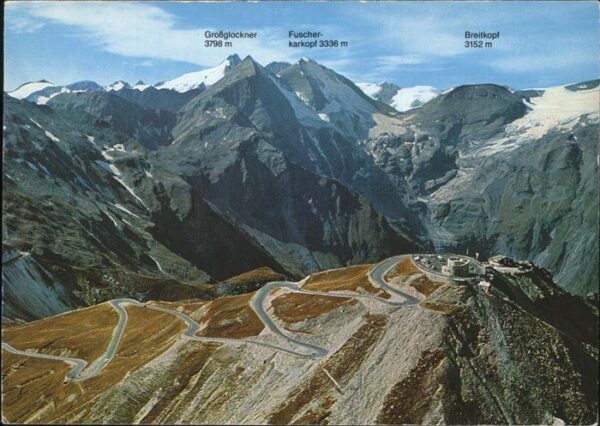 Heiligenblut Kaernten Grossglockner Hochalpenstrasse Parkplat