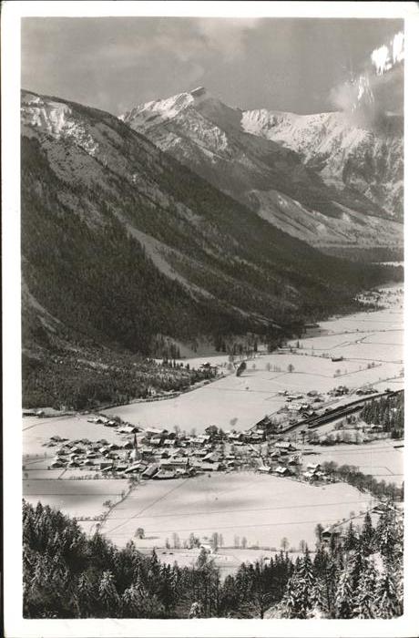 Bayrischzell mit Aiplspitz