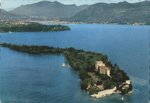 Lago di Garda Isola Garda Fliegeraufnahme