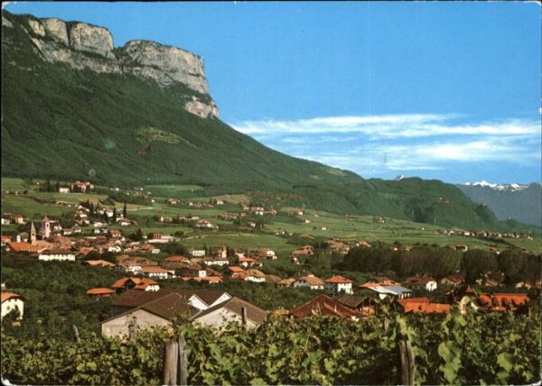 St Michael-Eppan Panorama mit Gantkofel und Meraner Berg