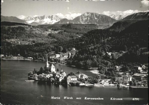 Maria Woerth Woerthersee mit Karawanken Fliegeraufnahme