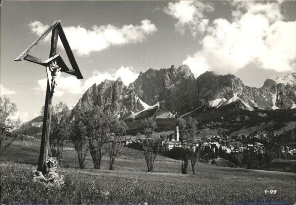 Cortina d Ampezzo e Pomagagno Panorama