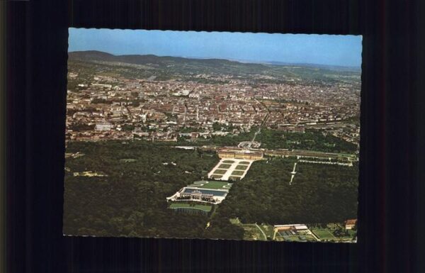 Wien Schloss Schönbrunn Fliegeraufnahme