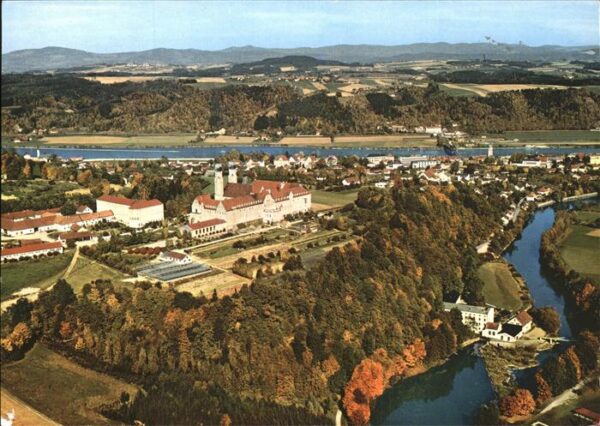 Vilshofen Donau Abtei Schweiklberg Fliegeraufnahme