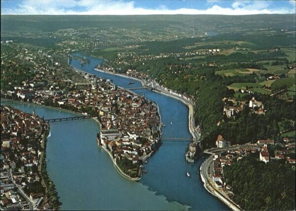 Passau mit Donau Inn Ilz Fliegeraufnahme