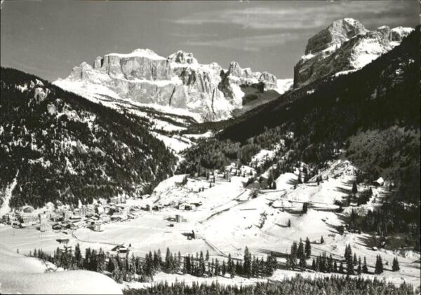 Canazei im Winter