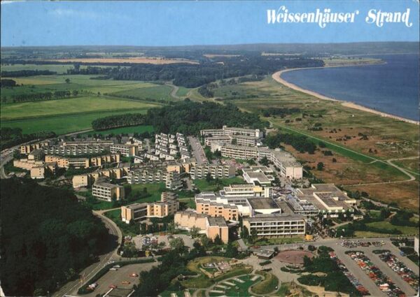 Weissenhaus mit Weissenhäuser Strand