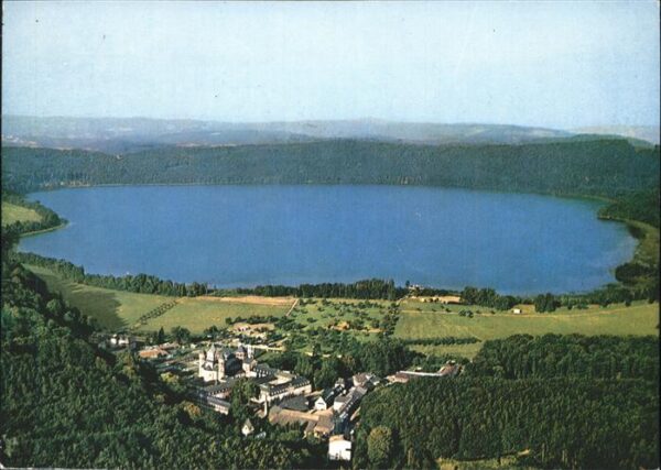 Maria Laach Glees mit Abtei