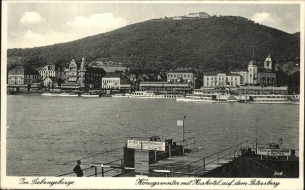 Koenigswinter im Siebengebirge mit Kurhotel auf dem P