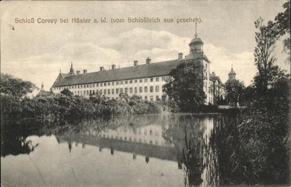 Hoexter Weser Schloss Corvey Schlossteich