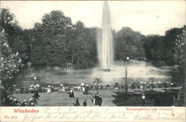 Wiesbaden Kursaalweiher mit Fontaine