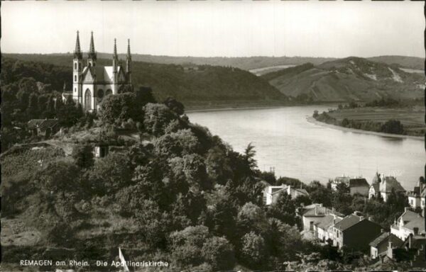 Remagen Apollinariskirche Panorama mit Rhein